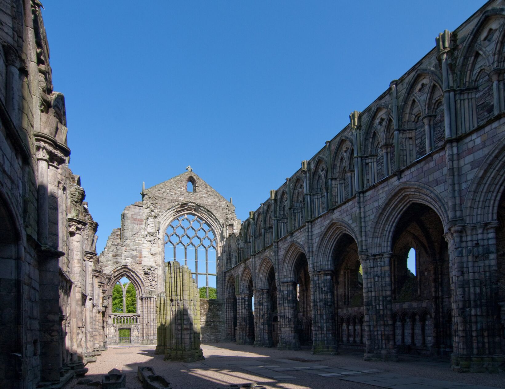 HolyroodAbbey.jpg